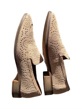 Clarks Collection Suede Perforated Loafers Tan Slip On Shoes Women’s 8 Comfort